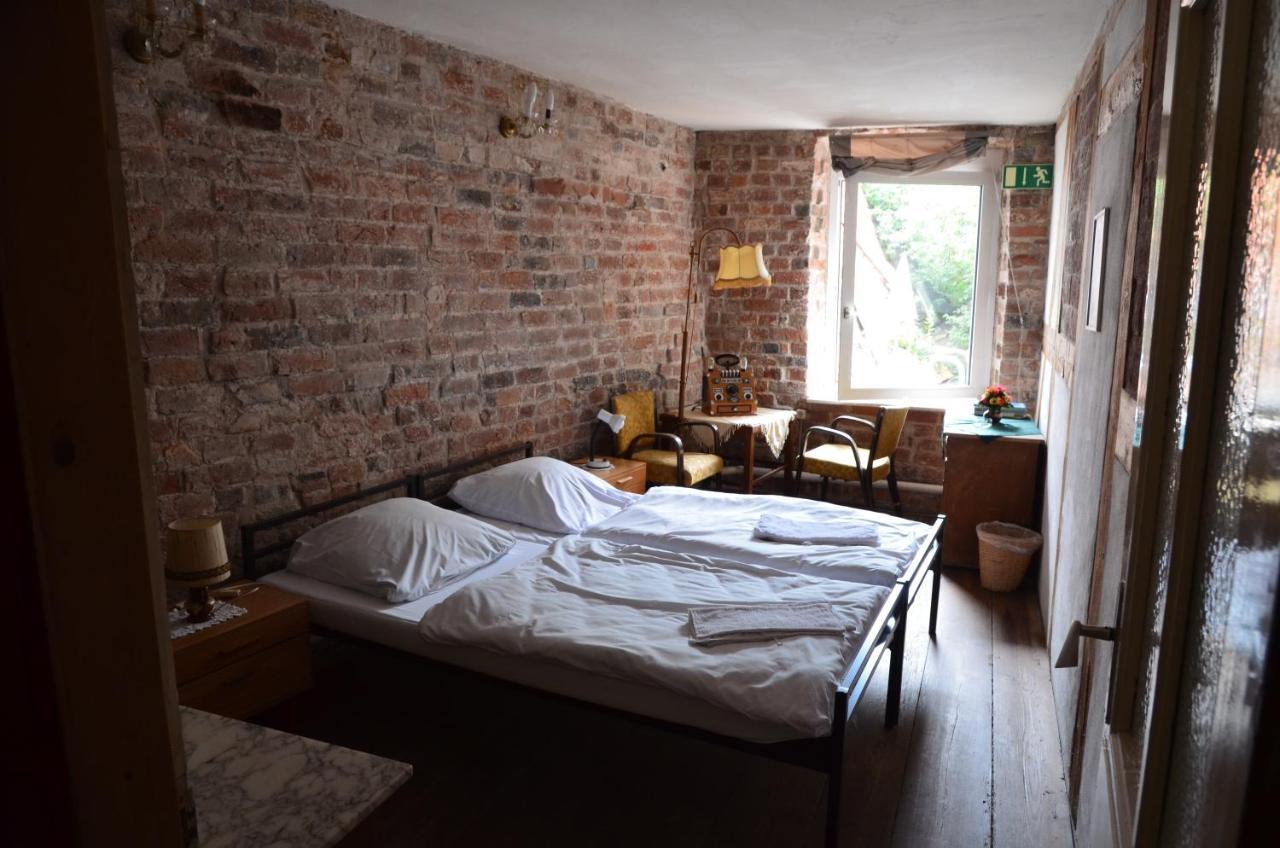 Altstadthotel Zum Goldenen Anker 뤼베크 외부 사진