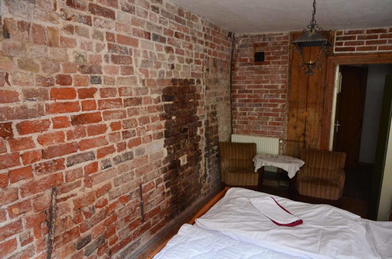 Altstadthotel Zum Goldenen Anker 뤼베크 외부 사진