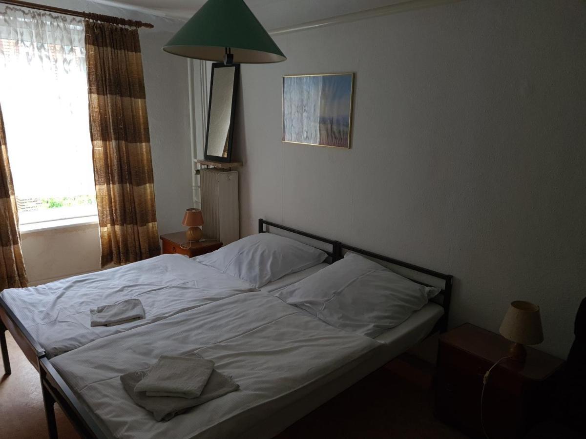 Altstadthotel Zum Goldenen Anker 뤼베크 외부 사진